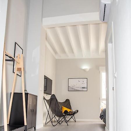 Apartments 4 You - "Plaza Mayor" - Ла-Нусия Экстерьер фото